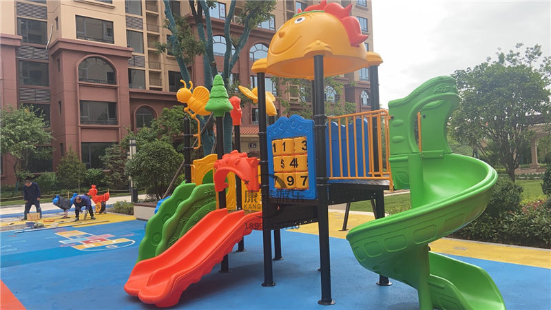 西安市鄠邑区朱雀城市广场尚沃地产儿童游乐设施案例