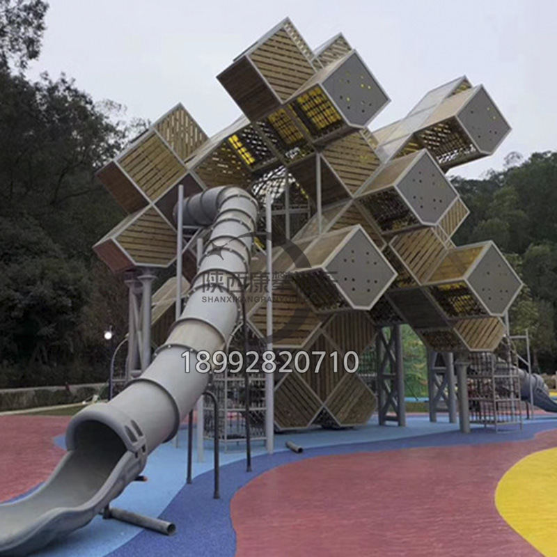 儿童游乐设备-木质滑梯
