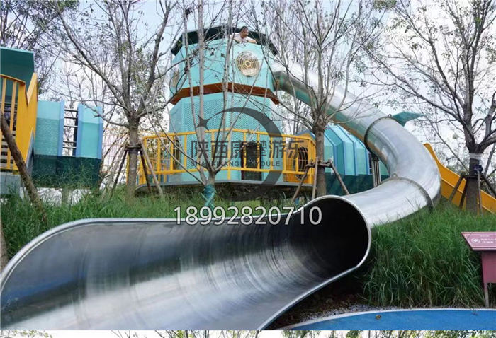 景区非标不锈钢滑梯 景区非标不锈钢滑梯