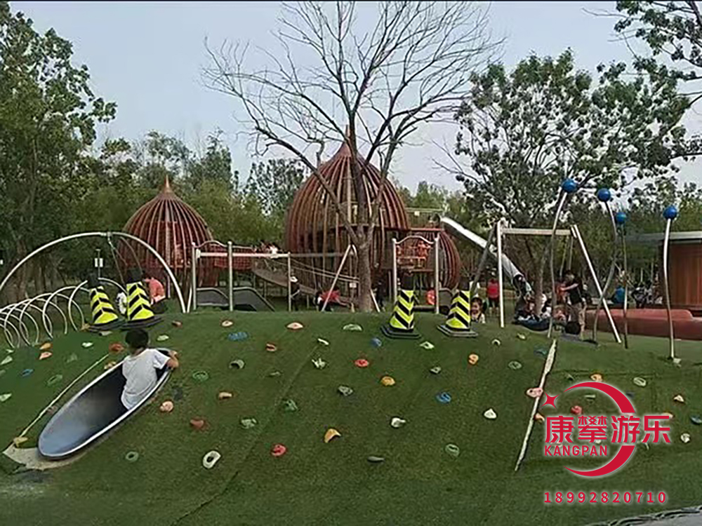 儿童游乐园无动力游乐设备的安全标准是什么