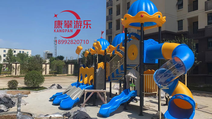 非标滑梯设计