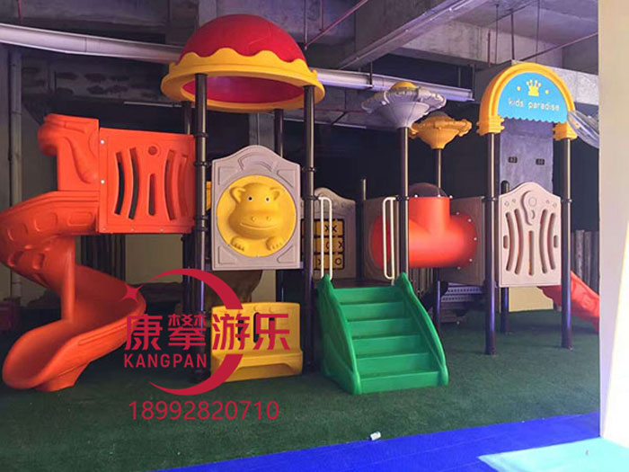幼儿园组合滑梯
