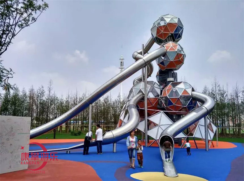 滑梯 滑梯