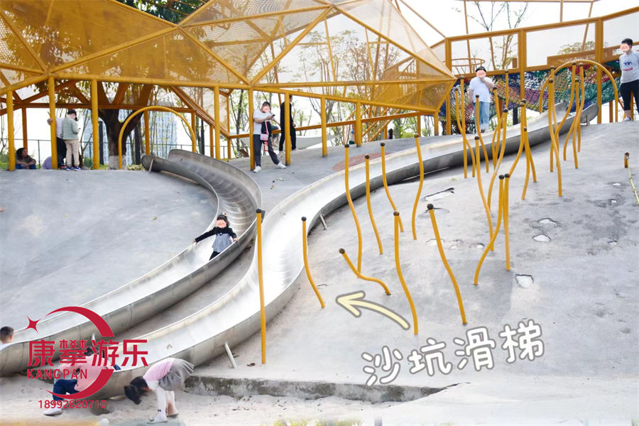 不锈钢滑梯 不锈钢滑梯