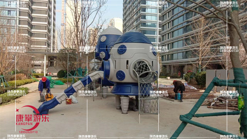 西安高新区小区儿童游乐设施滑梯安装现场