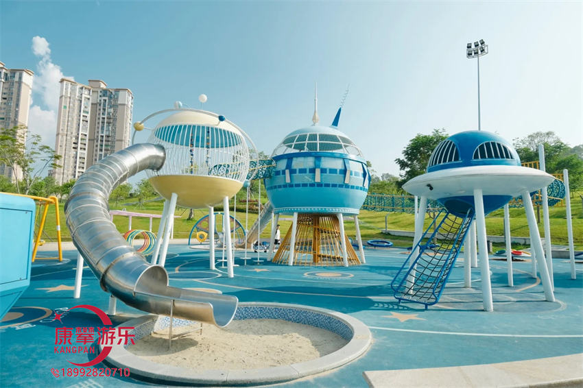 不锈钢滑梯 不锈钢滑梯
