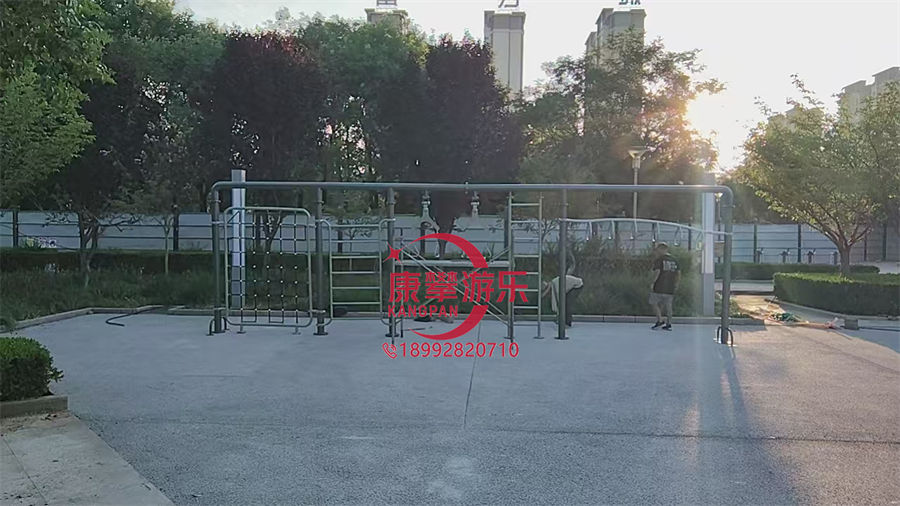 健身器材