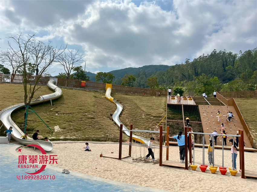 不锈钢滑梯 不锈钢滑梯