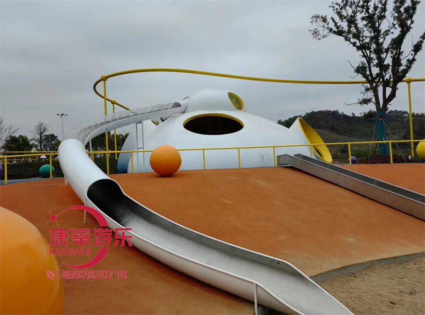 不锈钢滑梯 不锈钢滑梯