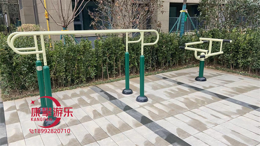 户外健身器材