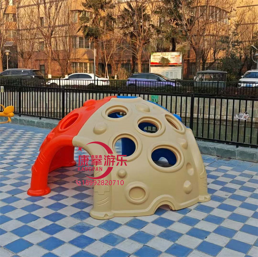 小区游乐设施-攀爬仓