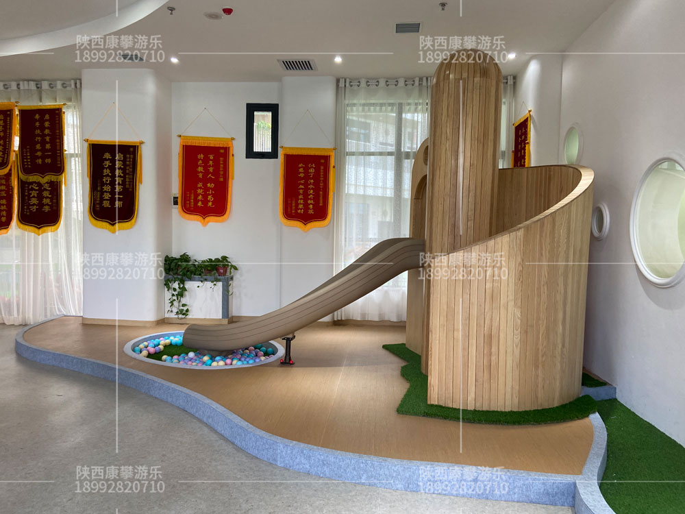 咸阳幼儿园室内木质滑梯定制案例