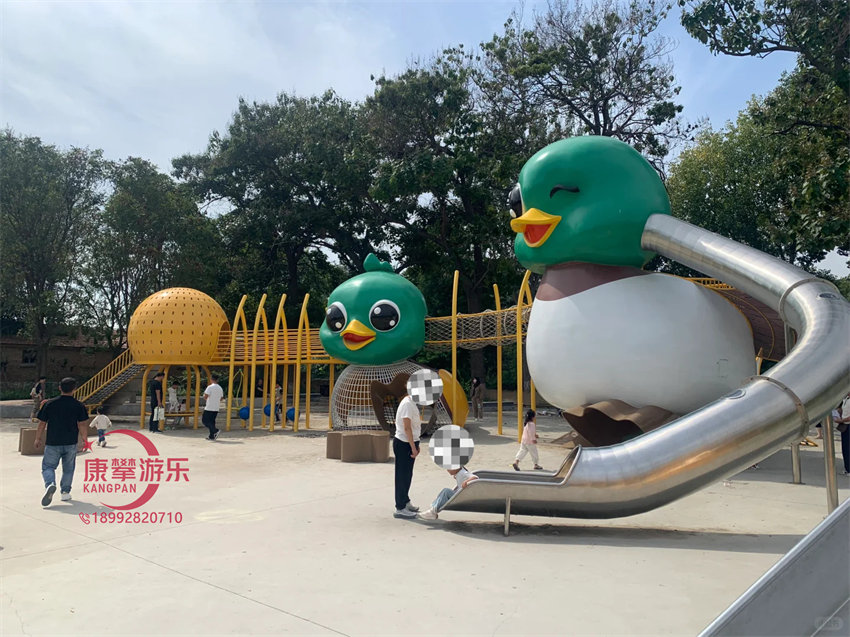 儿童游乐设施
