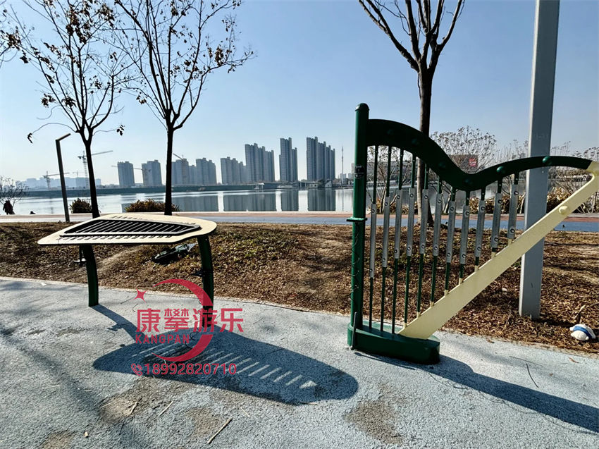 儿童游乐设施